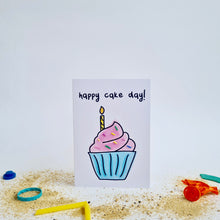 Load image into Gallery viewer, Cupcake Card
